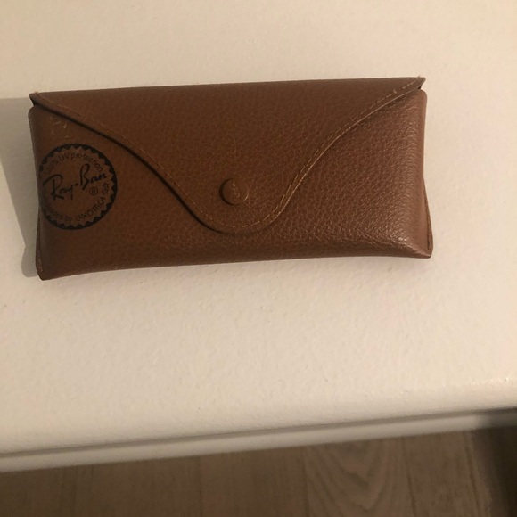 **SOLD** Ray-Ban Large Gradient Aviator Sunglasses - Picture 5 of 7